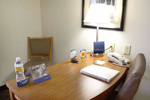 Imagen de la habitación del Hotel Hampton Inn & Suites Chesapeake-square Mall. Foto 8