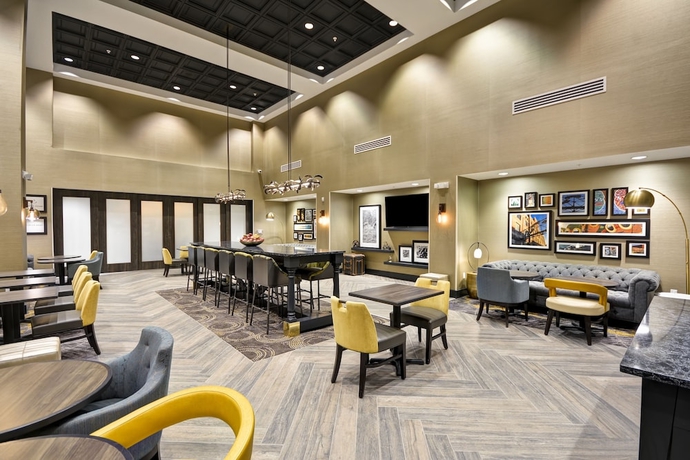 Imagen de los interiores del Hotel Hampton Inn & Suites Detroit/warren. Foto 13