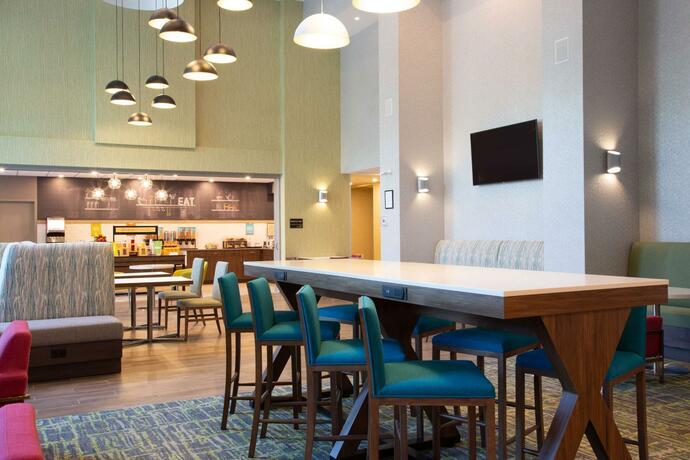 Imagen general del Hotel Hampton Inn & Suites Edmonton St. Albert, Ab. Foto 31
