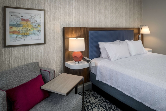 Imagen de la habitación del Hotel Hampton Inn & Suites Huntington Downtown, Ny. Foto 3