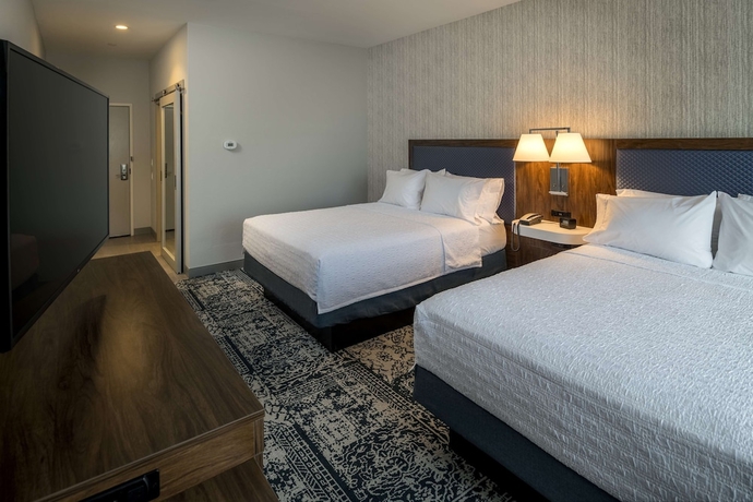 Imagen de la habitación del Hotel Hampton Inn & Suites Huntington Downtown, Ny. Foto 9