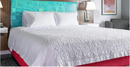 Imagen general del Hotel Hampton Inn & Suites Huntington Downtown, Ny. Foto 1