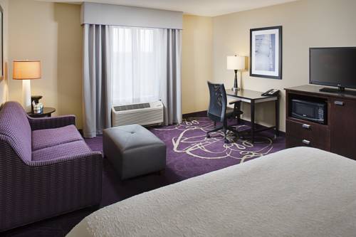 Imagen de la habitación del Hotel Hampton Inn & Suites Lansing West. Foto 6