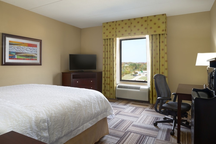 Imagen de la habitación del Hotel Hampton Inn & Suites Laurel. Foto 16