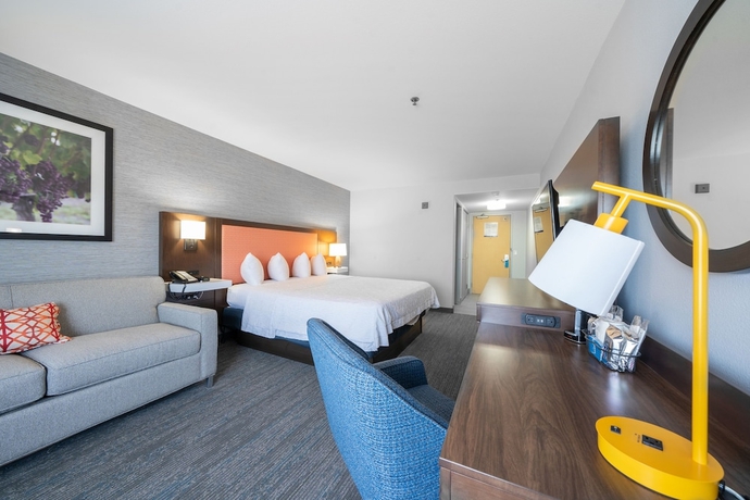 Imagen de la habitación del Hotel Hampton Inn & Suites Modesto - Salida. Foto 10