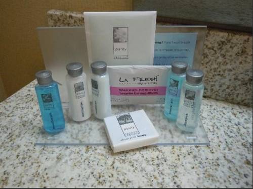 Imagen de la habitación del Hotel Hampton Inn & Suites Mystic. Foto 5