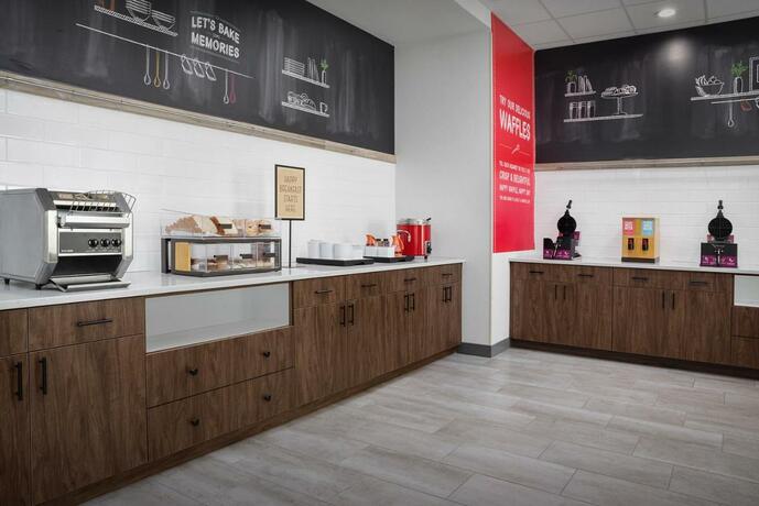 Imagen general del Hotel Hampton Inn & Suites Naples South. Foto 72