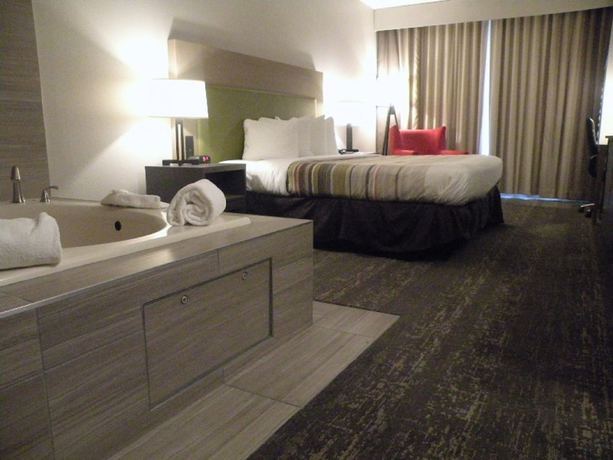 Imagen de la habitación del Hotel Hampton Inn & Suites Newark Airport Elizabeth. Foto 12