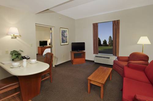 Imagen general del Hotel Hampton Inn & Suites Newtown. Foto 1