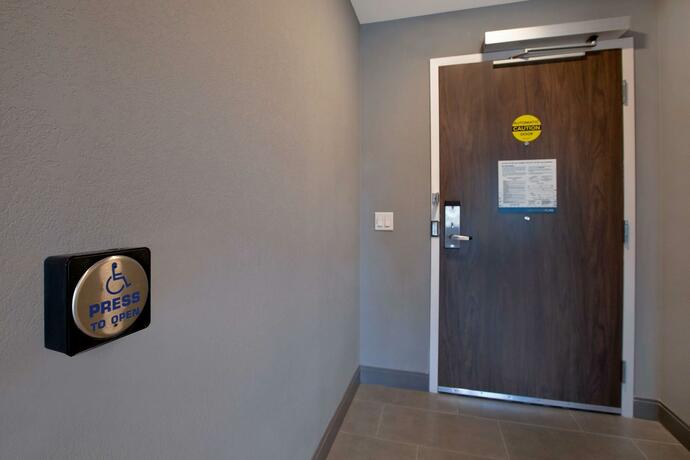 Imagen general del Hotel Hampton Inn & Suites Ottawa West, Ontario, Canada. Foto 7