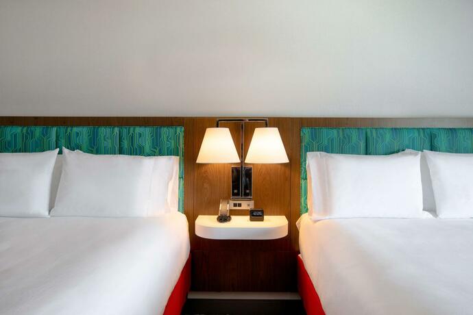Imagen general del Hotel Hampton Inn & Suites Ottawa West, Ontario, Canada. Foto 8