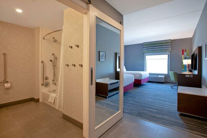 Imagen general del Hotel Hampton Inn & Suites Ottawa West, Ontario, Canada. Foto 24