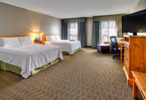 Imagen de la habitación del Hotel Hampton Inn & Suites Petoskey. Foto 8