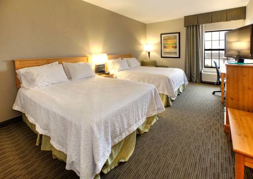 Imagen de la habitación del Hotel Hampton Inn & Suites Petoskey. Foto 13