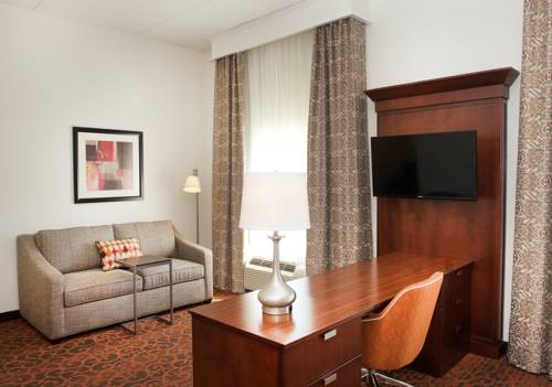 Imagen de la habitación del Hotel Hampton Inn & Suites Pittsburgh-meadow Lands. Foto 6