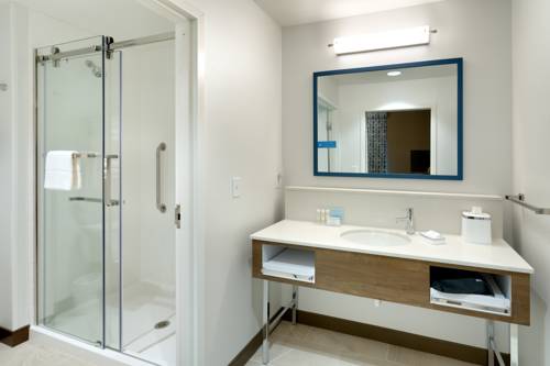 Imagen de la habitación del Hotel Hampton Inn & Suites Rexburg. Foto 6