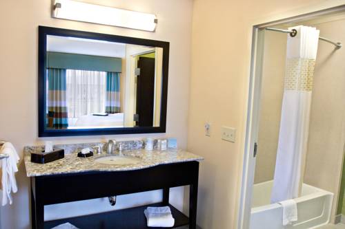 Imagen de la habitación del Hotel Hampton Inn & Suites Salt Lake City/farmington. Foto 8