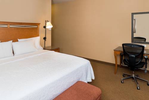 Imagen de la habitación del Hotel Hampton Inn & Suites Salt Lake City-west Jordan. Foto 3