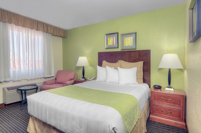 Imagen general del Hotel Hampton Inn & Suites San Mateo-San Francisco Airport. Foto 1