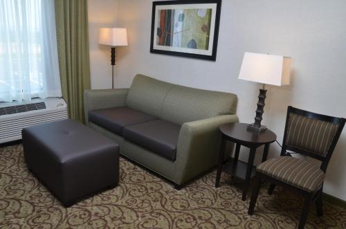 Imagen de la habitación del Hotel Hampton Inn & Suites Sharon. Foto 5