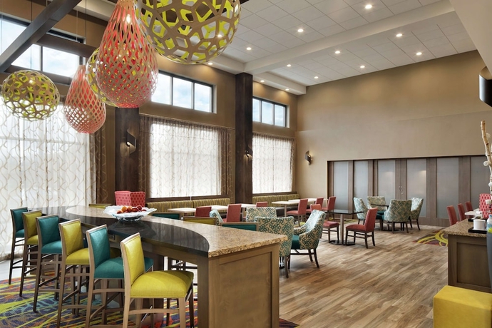 Imagen de los interiores del Hotel Hampton Inn & Suites St. Louis/alton, Il. Foto 17