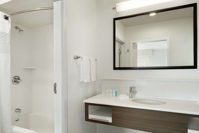 Imagen de la habitación del Hotel Hampton Inn & Suites St. Louis/alton, Il. Foto 14