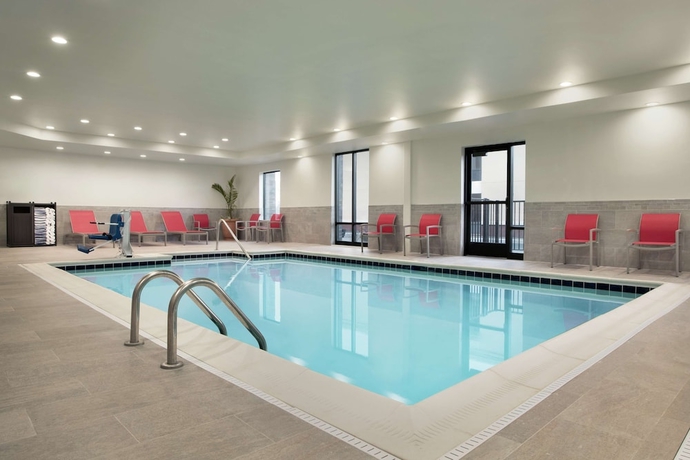 Imagen de la piscina del Hotel Hampton Inn & Suites St. Louis/alton, Il. Foto 19