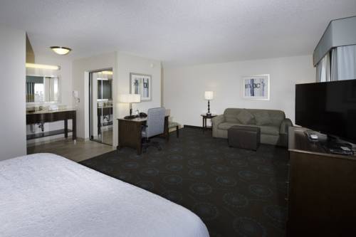 Imagen de la habitación del Hotel Hampton Inn & Suites Suisun City Waterfront. Foto 11
