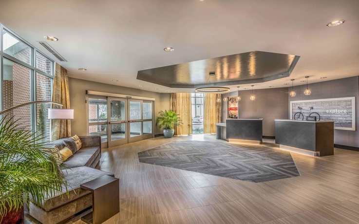 Imagen de los interiores del Hotel Hampton Inn & Suites Tallahassee Capitol-university. Foto 17