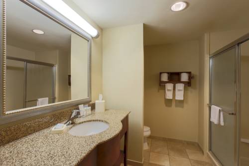 Imagen de la habitación del Hotel Hampton Inn & Suites West Haven. Foto 14