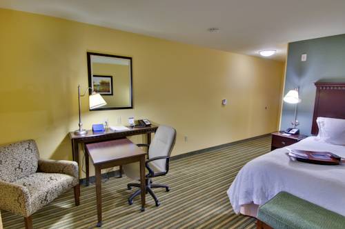 Imagen de la habitación del Hotel Hampton Inn & Suites West Sacramento. Foto 6