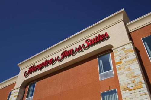 Imagen general del Hotel Hampton Inn & Suites Winnie. Foto 1