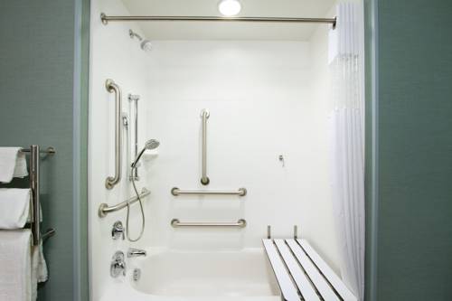 Imagen de la habitación del Hotel Hampton Inn & Suites York South. Foto 8