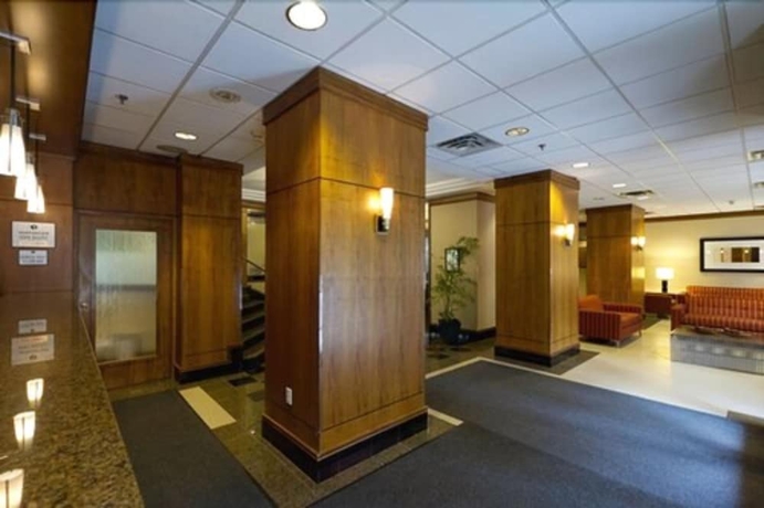 Imagen de los interiores del Hotel Hampton Inn & Suites by Hilton Toronto Downtown. Foto 13