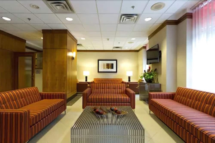 Imagen de los interiores del Hotel Hampton Inn & Suites by Hilton Toronto Downtown. Foto 17