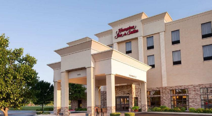 Imagen general del Hotel Hampton Inn and Suites Addison. Foto 12