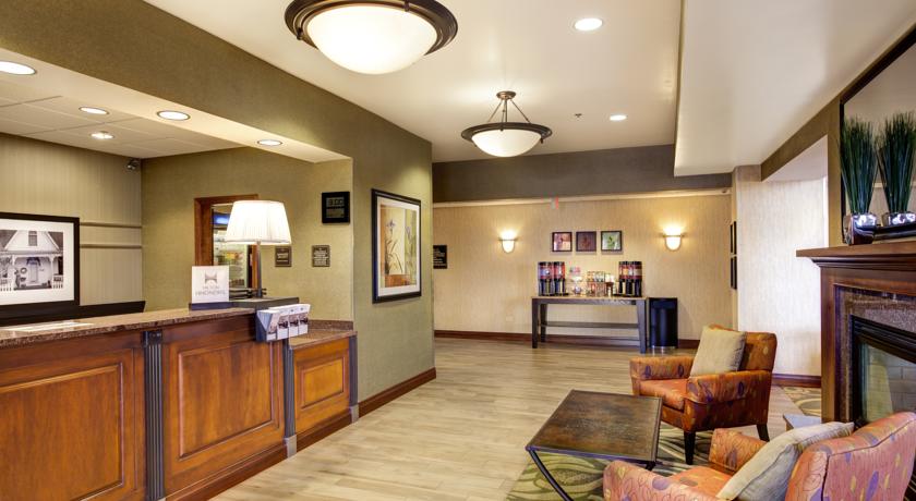 Imagen general del Hotel Hampton Inn and Suites Addison. Foto 4