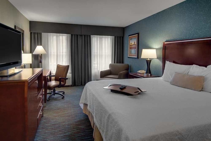 Imagen de la habitación del Hotel Hampton Inn and Suites Agoura Hills. Foto 5