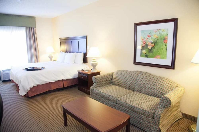 Imagen de los interiores del Hotel Hampton Inn and Suites Alpharetta Roswell. Foto 10