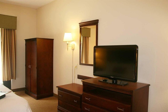 Imagen de la habitación del Hotel Hampton Inn and Suites Alpharetta Roswell. Foto 4