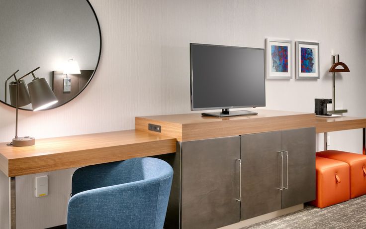 Imagen de la habitación del Hotel Hampton Inn and Suites Anaheim Resort Convention Center. Foto 12