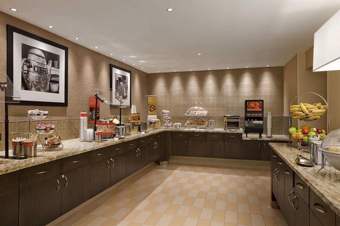 Imagen del bar/restaurante del Hotel Hampton Inn and Suites Annapolis. Foto 5