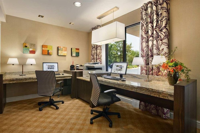 Imagen de los interiores del Hotel Hampton Inn and Suites Annapolis. Foto 11
