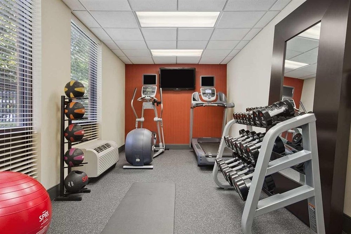 Imagen de los interiores del Hotel Hampton Inn and Suites Annapolis. Foto 12
