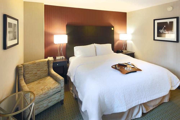 Imagen de la habitación del Hotel Hampton Inn and Suites Arlington Crystal City DCA. Foto 4