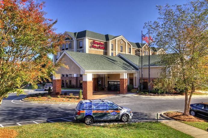 Imagen general del Hotel Hampton Inn and Suites Asheville Airport. Foto 17