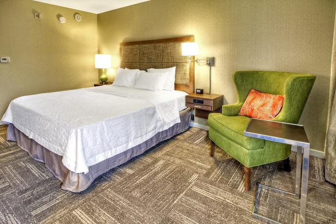 Imagen general del Hotel Hampton Inn and Suites Asheville Airport. Foto 9