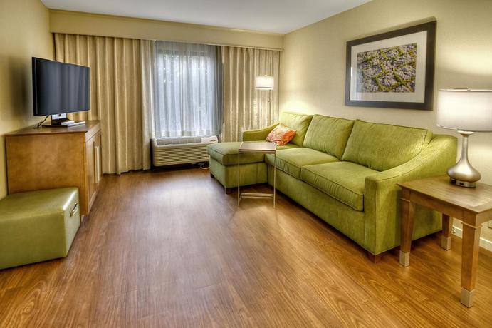 Imagen general del Hotel Hampton Inn and Suites Asheville Airport. Foto 13