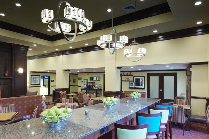 Imagen general del Hotel Hampton Inn and Suites Asheville Airport. Foto 16