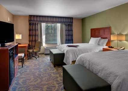 Imagen de la habitación del Hotel Hampton Inn and Suites Astoria. Foto 10